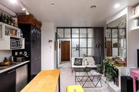 Photo of property in Atrium Towers, 4i/154 The Terrace, Wellington Central, Wellington, 6011