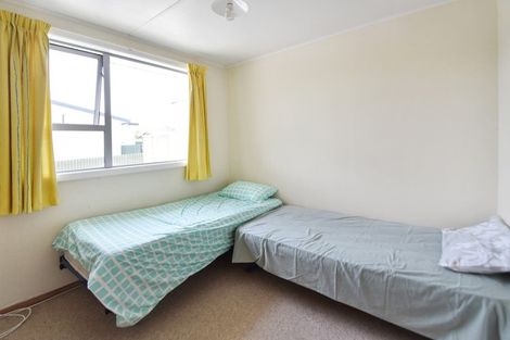 Photo of property in 2 Hunter Crescent, Twizel, 7901