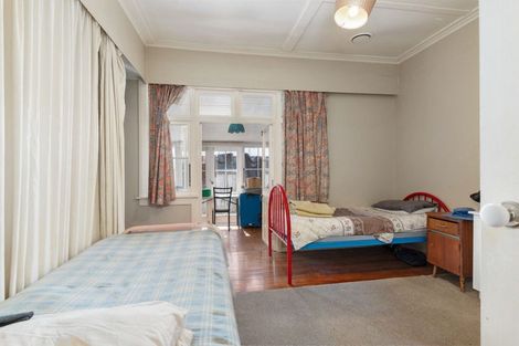 Photo of property in 63 Park Road, Carterton, 5713