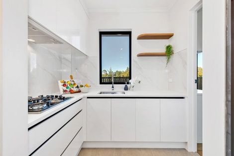 Photo of property in 37 Puia Street, Papatoetoe, 2025