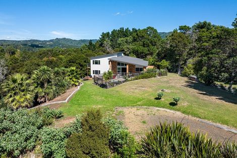 Photo of property in 174 Forest Hill Road, Henderson, Auckland, 0612