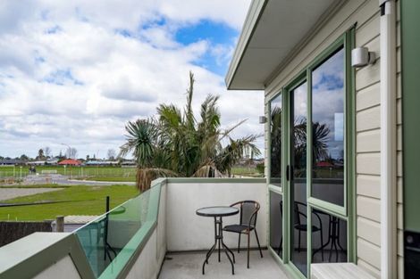 Photo of property in 53 Ocean Crest, Papamoa Beach, Papamoa, 3118