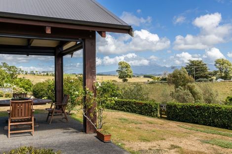 Photo of property in 201c Egmont Road, Hillsborough, New Plymouth, 4372