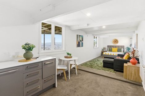 Photo of property in 53 Ravenswood Road, Saint Clair, Dunedin, 9012