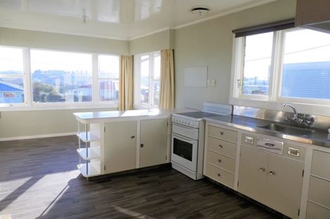 Photo of property in 23 Arrow Crescent, Holmes Hill, Oamaru, 9401