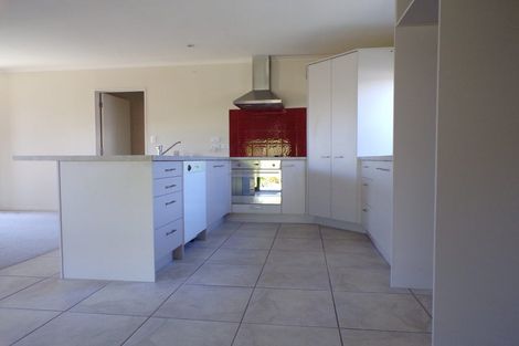 Photo of property in 7a Warwick Crescent, Taradale, Napier, 4112