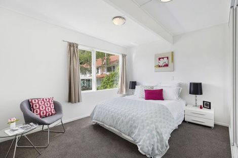 Photo of property in 6 Saint Annes Square, Tawa, Wellington, 5028