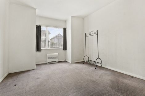 Photo of property in 2/17 Hall Street, Newtown, Wellington, 6021