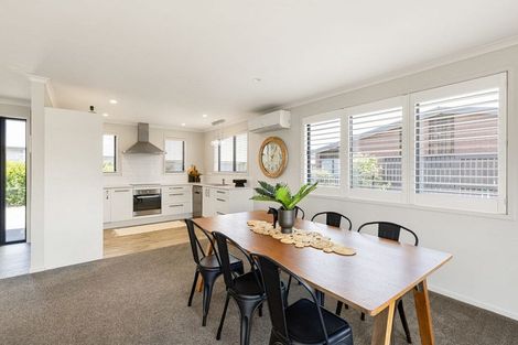 Photo of property in 40 Jarrett Terrace, Leamington, Cambridge, 3432