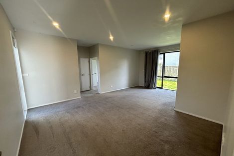 Photo of property in 9 St Claire Road, Silverdale, 0932