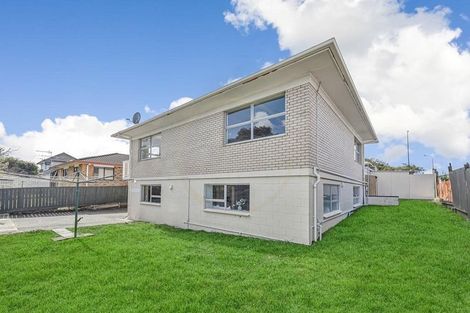 Photo of property in 3/84 Rangitoto Road, Papatoetoe, Auckland, 2025