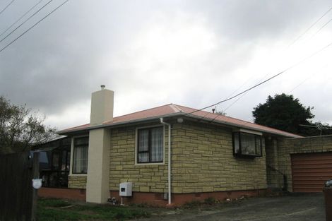Photo of property in 16 Richard Grove, Stokes Valley, Lower Hutt, 5019