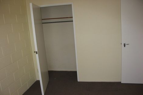 Photo of property in 2/219 Grant Road, Thorndon, Wellington, 6011