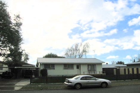 Photo of property in 392 Kahikatea Drive, Dinsdale, Hamilton, 3204