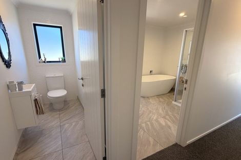 Photo of property in 8 Cherry Place, Maewa, Feilding, 4702