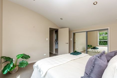 Photo of property in 32c Gilbert Street, New Plymouth, 4310
