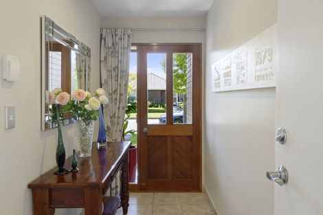 Photo of property in 4 Claverley Gardens, Avonhead, Christchurch, 8042