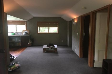 Photo of property in 23 Hawkhurst Road, Lyttelton, 8082