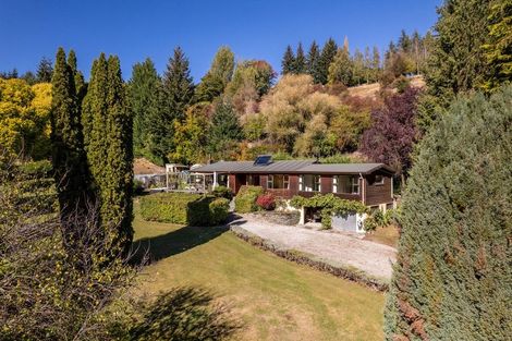 Photo of property in 334 Malaghans Road, Dalefield, Queenstown, 9371