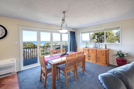 Photo of property in 7 Queen Street, Brighton, Dunedin, 9035