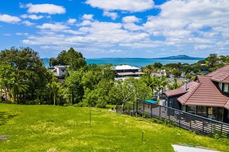 Photo of property in 9a View Road, Glenfield, Auckland, 0627