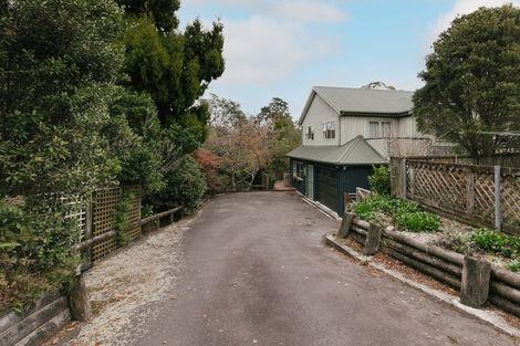 Photo of property in 8a Williams Terrace, Fitzherbert, Palmerston North, 4410