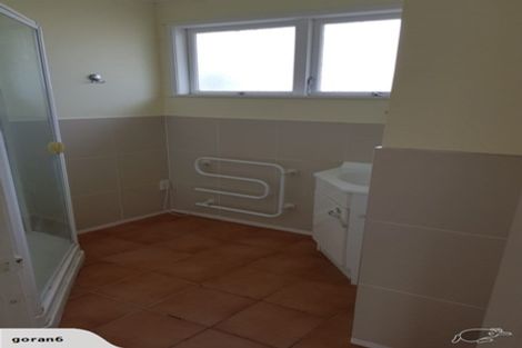 Photo of property in 2/198 Verbena Road, Birkdale, Auckland, 0626