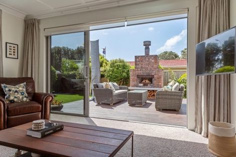 Photo of property in 1 Bell Street, Welbourn, New Plymouth, 4310