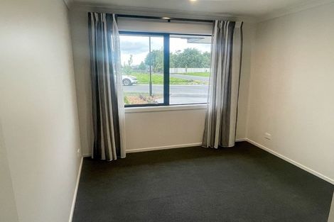 Photo of property in 27 Russell Lilley Drive, Rolleston, 7614