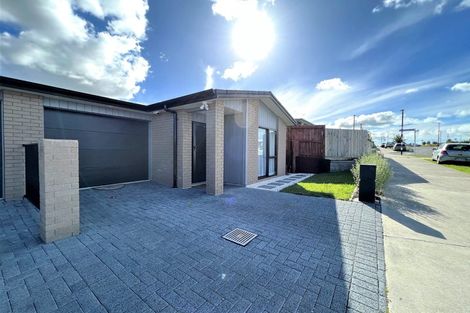 Photo of property in 51 Te Manaki Street, Pukekohe, 2120