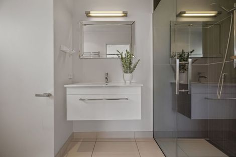 Photo of property in 11 Elva Dawson Place, Arrowtown, 9302