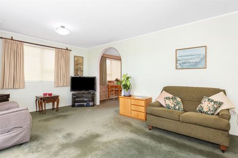 Photo of property in 20 Cassley Crescent, Papakowhai, Porirua, 5024