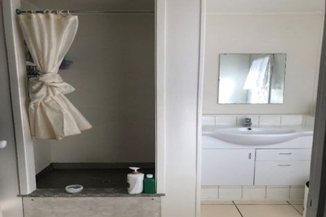 Photo of property in 2/3 Luke Street, Otahuhu, Auckland, 1062