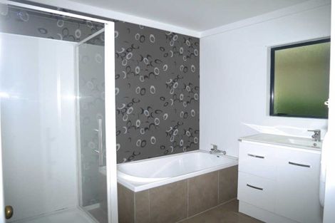 Photo of property in 300 Rosetta Road, Raumati Beach, Paraparaumu, 5032