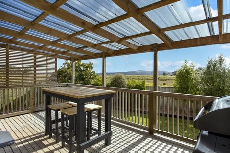 Photo of property in 2/204 Parkhurst Road, Parakai, 0830