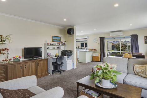 Photo of property in 11 Hargest Crescent, Saint Kilda, Dunedin, 9012