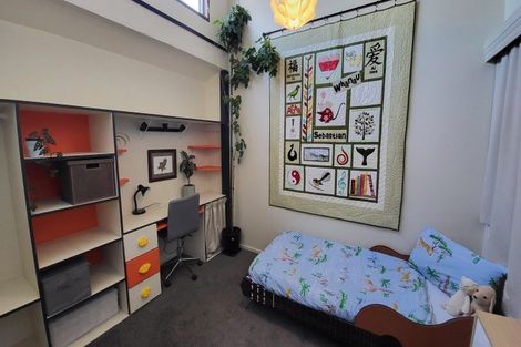 Photo of property in 4b Caples Place, Fernhill, Queenstown, 9300