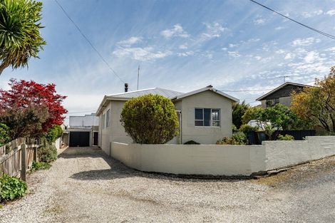 Photo of property in 9 Essex Street, Balclutha, 9230