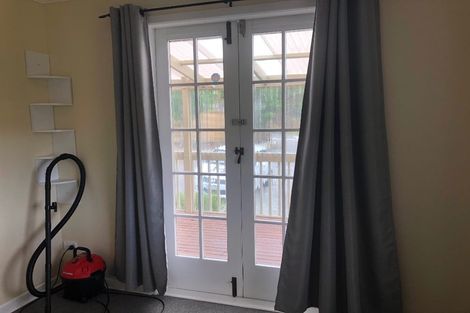 Photo of property in 2 Waimahanga Road, Onerahi, Whangarei, 0110