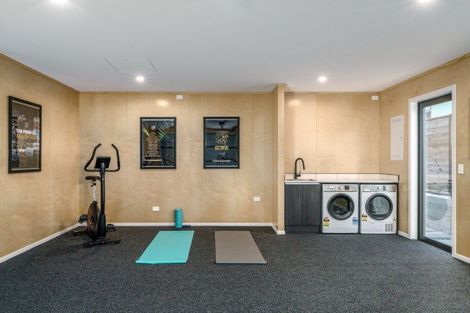 Photo of property in 1 Kamana Rise, Wanaka, 9382