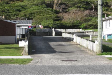 Photo of property in 1/192 Waddington Drive, Naenae, Lower Hutt, 5011