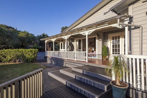 Photo of property in 433 Old North Road, Kumeu, 0892