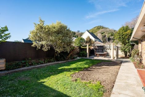 Photo of property in 16 Avon Terrace, The Wood, Nelson, 7010