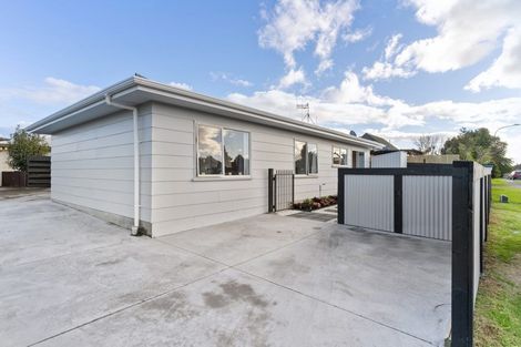 Photo of property in 90a Gloucester Road, Mount Maunganui, 3116