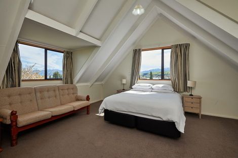 Photo of property in 40 Kotare Place, South Bay, Kaikoura, 7300