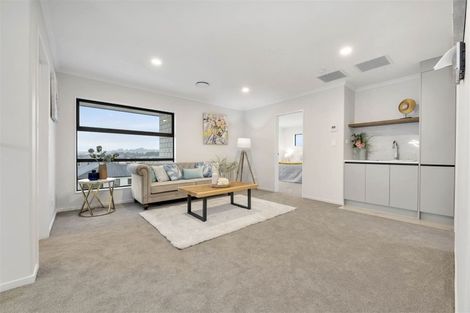 Photo of property in 59 Drumbuoy Drive, Flat Bush, Auckland, 2019