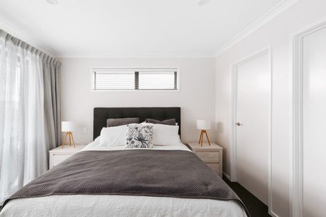 Photo of property in 8 Oyster Place, Omokoroa, 3114