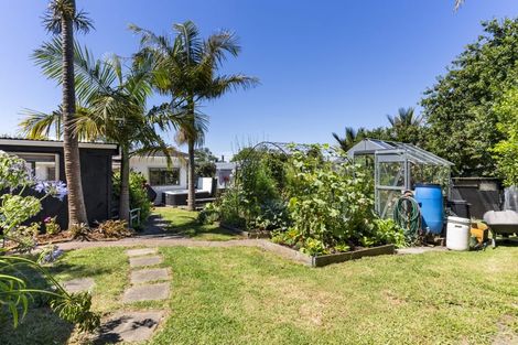 Photo of property in 11 Himikera Avenue, Avondale, Auckland, 1026