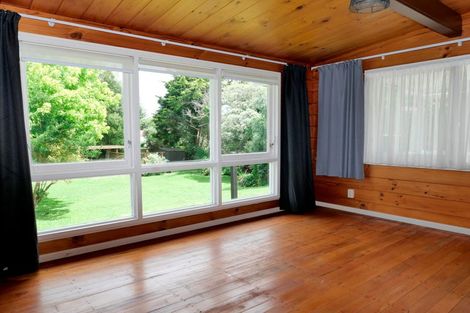 Photo of property in 19 Rimu Road, Raumati Beach, Paraparaumu, 5032