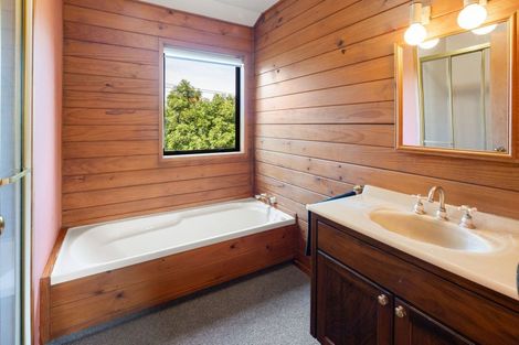 Photo of property in 3b Houhere Place, Pukete, Hamilton, 3200